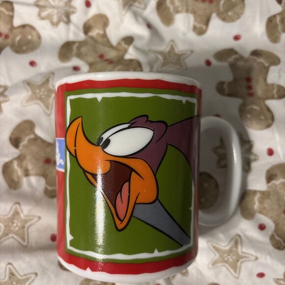 MUG VIL THE COYOTE AND BEEP-BEEP WARNER BROS. LOONEY TUNES 1999 NWT - Picture 1 of 2